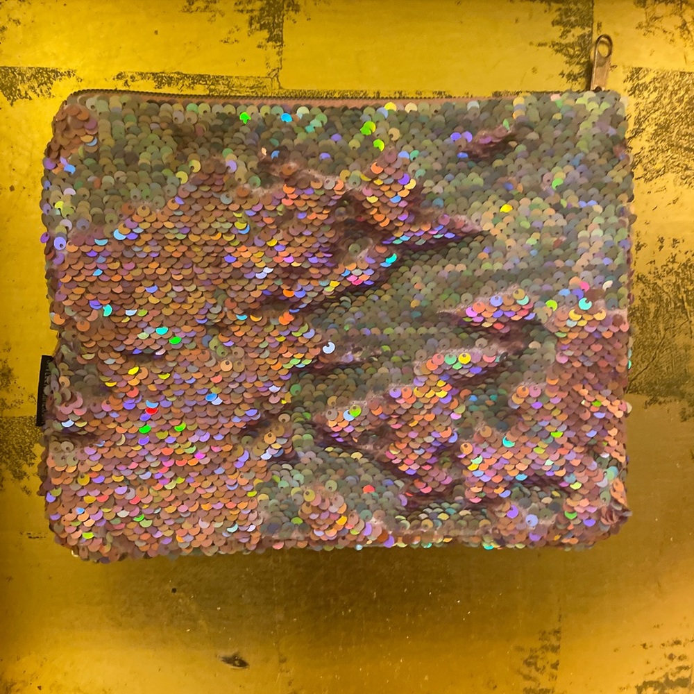 Sequin Zipper pouch